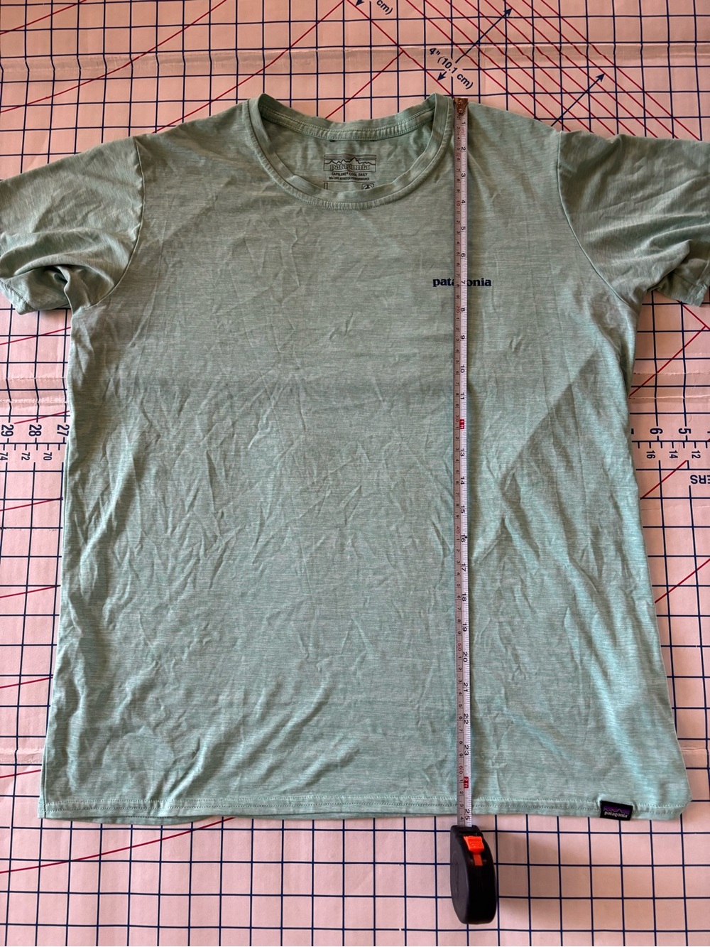 Patagonia blue design capilene cool daily shirt - Picture 4 of 4